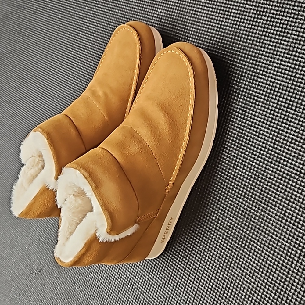 Sperry Mocsider Bootie Tan Size 10 NIB